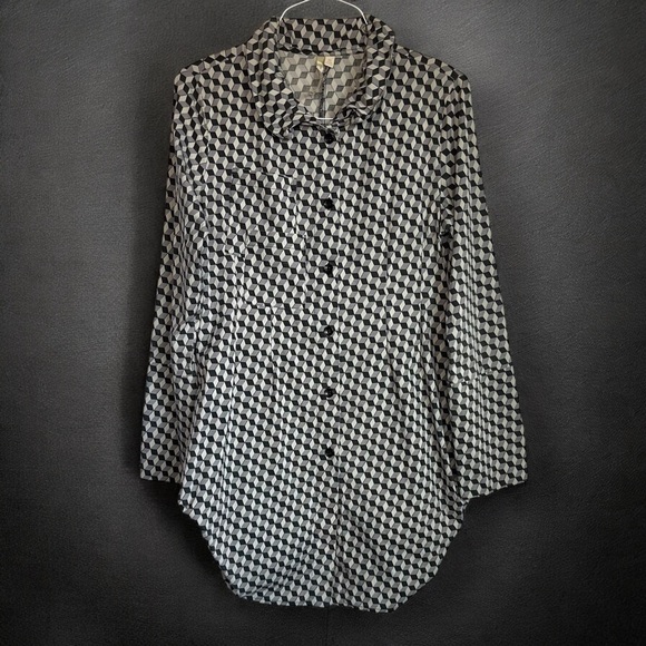 Comfy USA Tops - Comfy USA Women Shirt Sz M Grey Geometric Button Up Long Sleeve Lagenlook